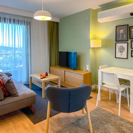 Flat With Balcony 5 Min To Marina * Cesme